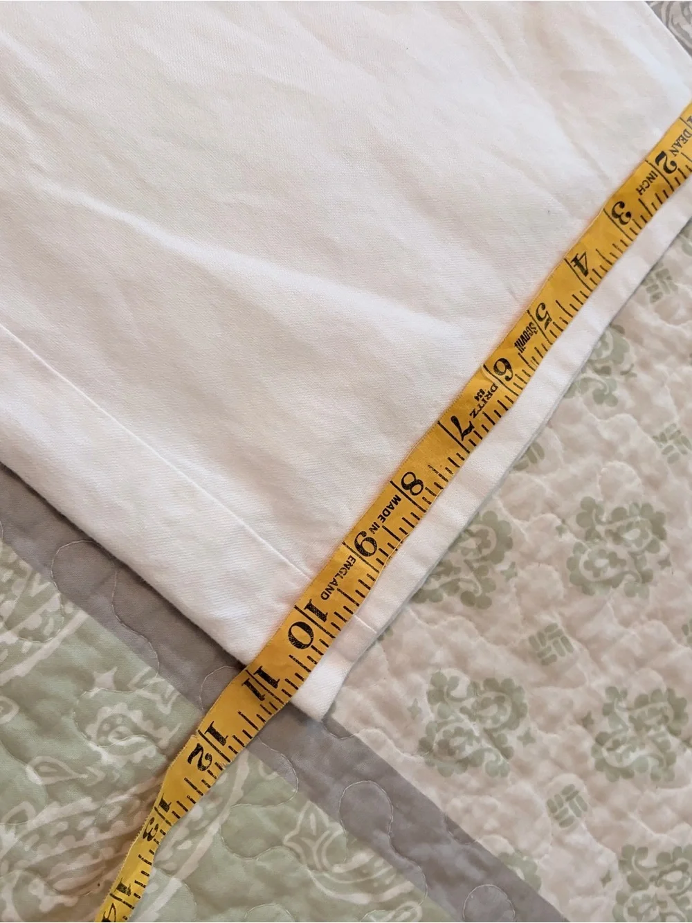 Banana Republic Cream Martin Fit Pants